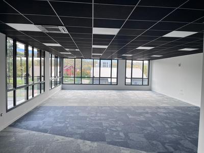 Bureau - 94 m²