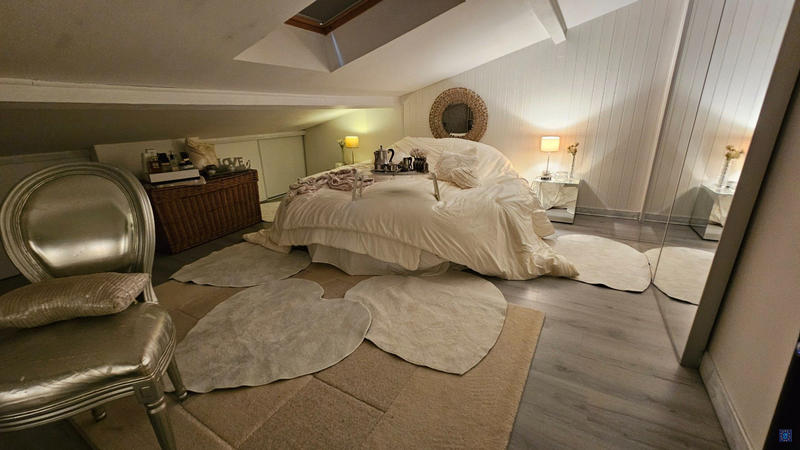 Maison - 198 m² - 7 pièces