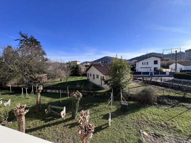 Appartement - 70 m² - 4 pièces