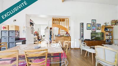 Maison - 155 m² - 6 pièces