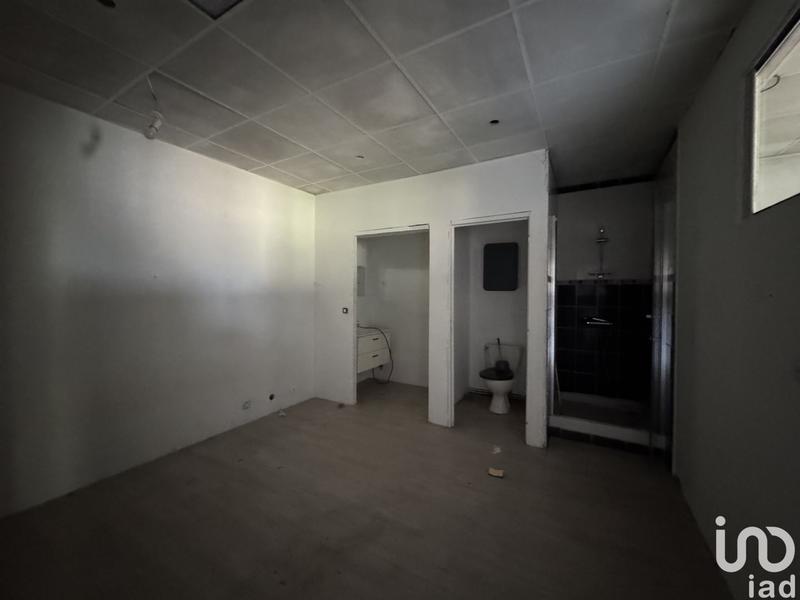 Local commercial - 200 m²