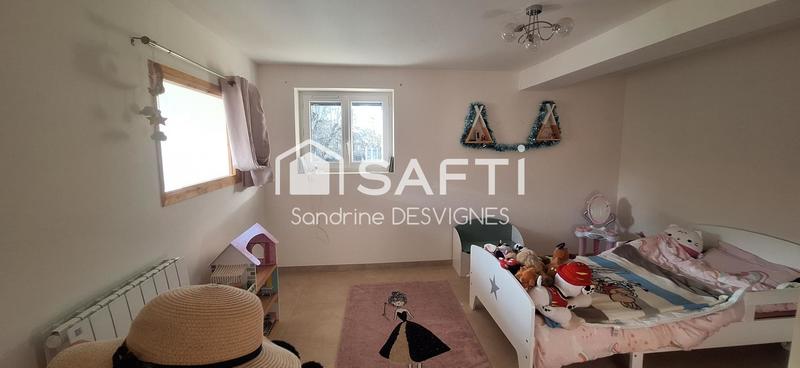 Maison - 175 m² - 5 pièces