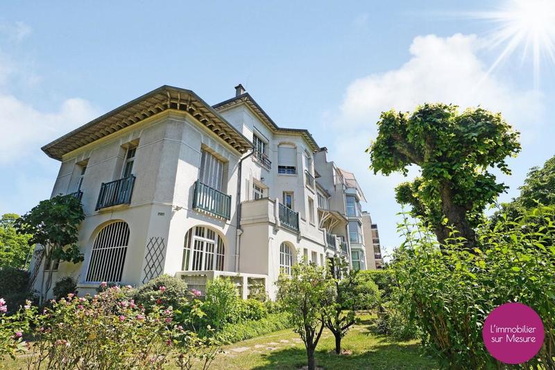 Appartement - 130 m² - 4 pièces