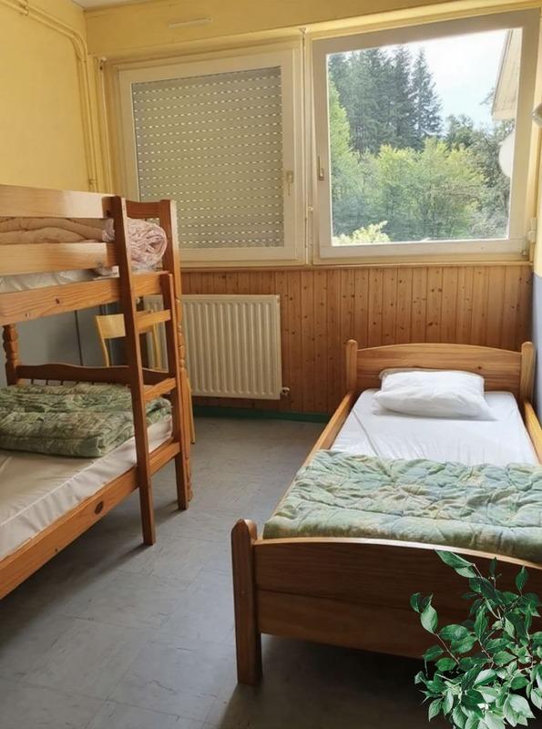 Propriété - 450 m² - 20 pièces