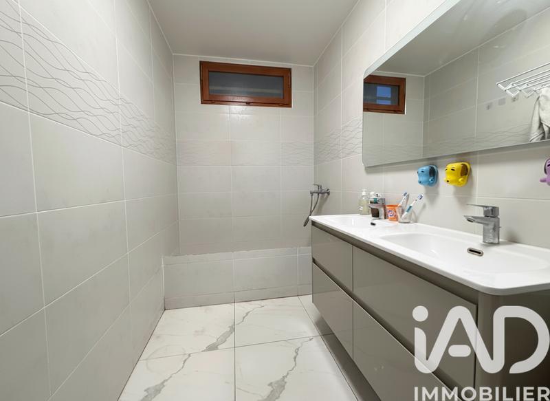 Maison - 112 m² - 4 pièces