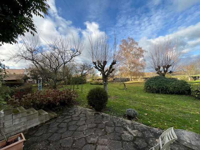 Maison - 166 m² - 7 pièces