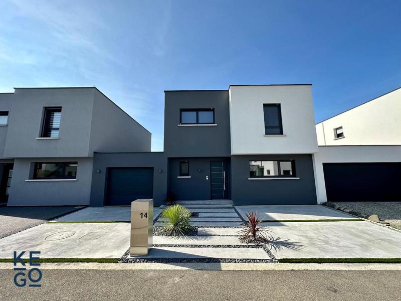 Maison - 110 m² - 5 pièces