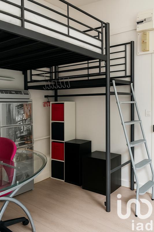 Studio - 14 m² - 1 pièce