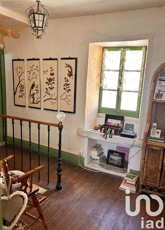 Maison - 90 m² - 5 pièces