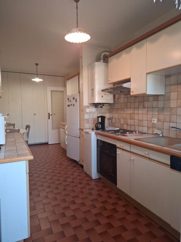 Appartement - 90 m² - 5 pièces