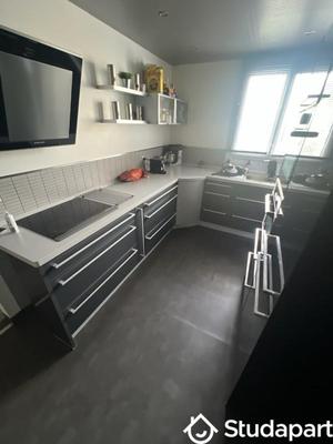 Chambre - 12 m² - 1 pièce