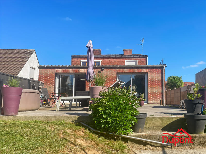 Maison - 190 m² - 8 pièces