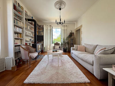 Maison - 94 m² - 5 pièces