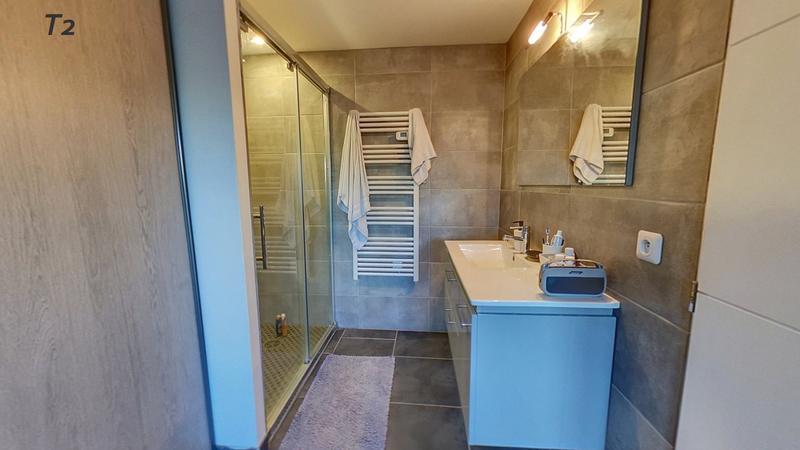 Maison - 254 m² - 7 pièces