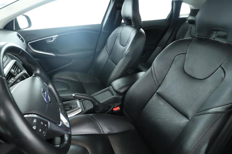 Volvo V40 1.5 T3 Summum Geartronic 6 152 ch