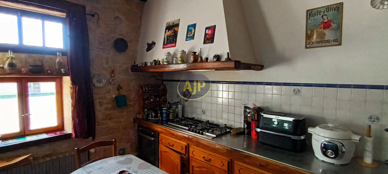 Demeure - 550 m² - 13 pièces