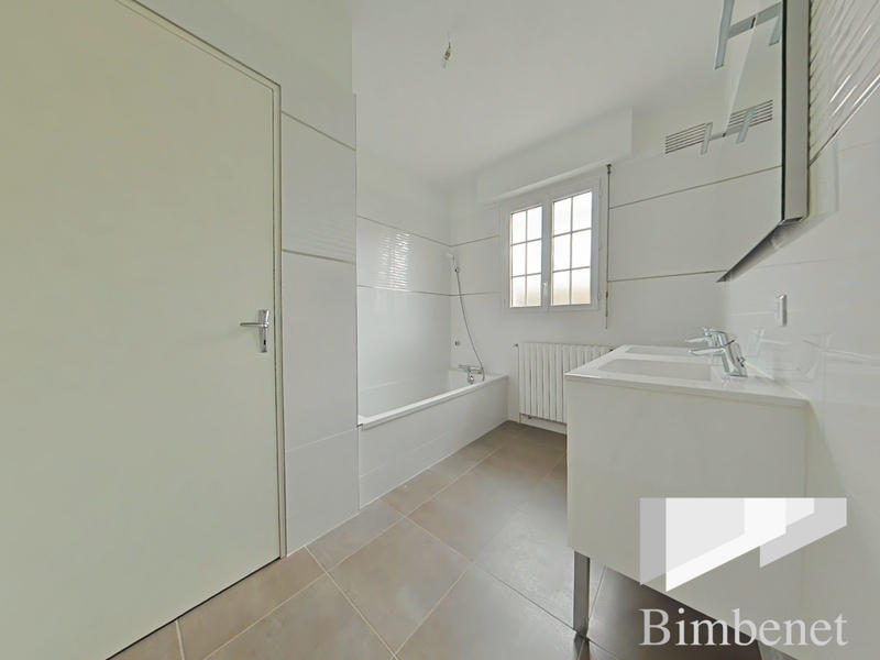 Maison - 149 m² - 6 pièces