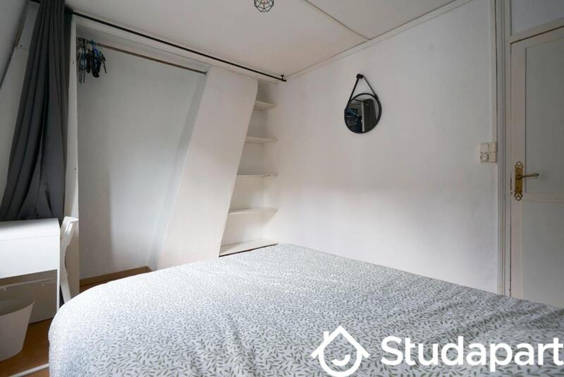 Chambre - 10 m² - 1 pièce