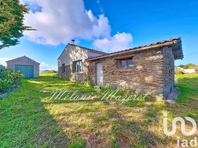 Maison - 85 m² - 3 pièces