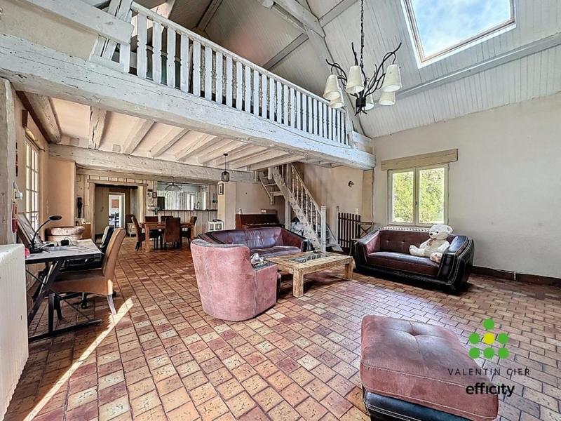 Bureau - 259 m² - 9 pièces