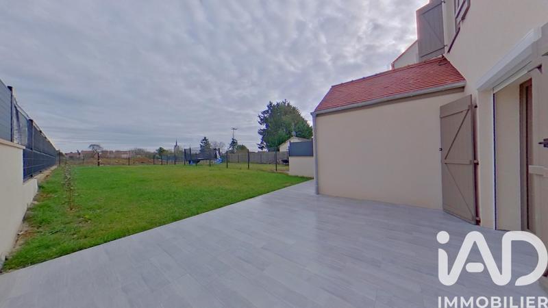 Maison - 148 m² - 8 pièces