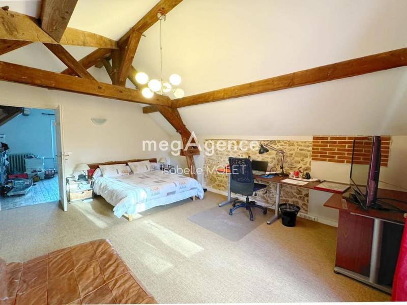 Maison - 176 m² - 9 pièces