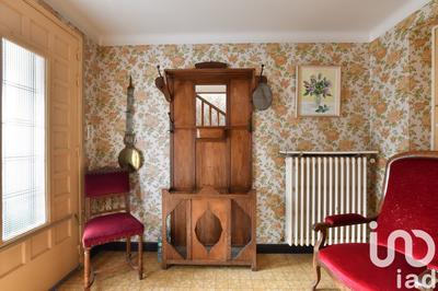 Maison - 211 m² - 10 pièces