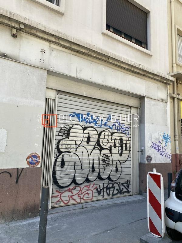 Local commercial - 200 m²