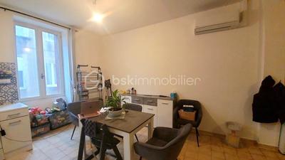 Immeuble - 750 m² - 8 pièces