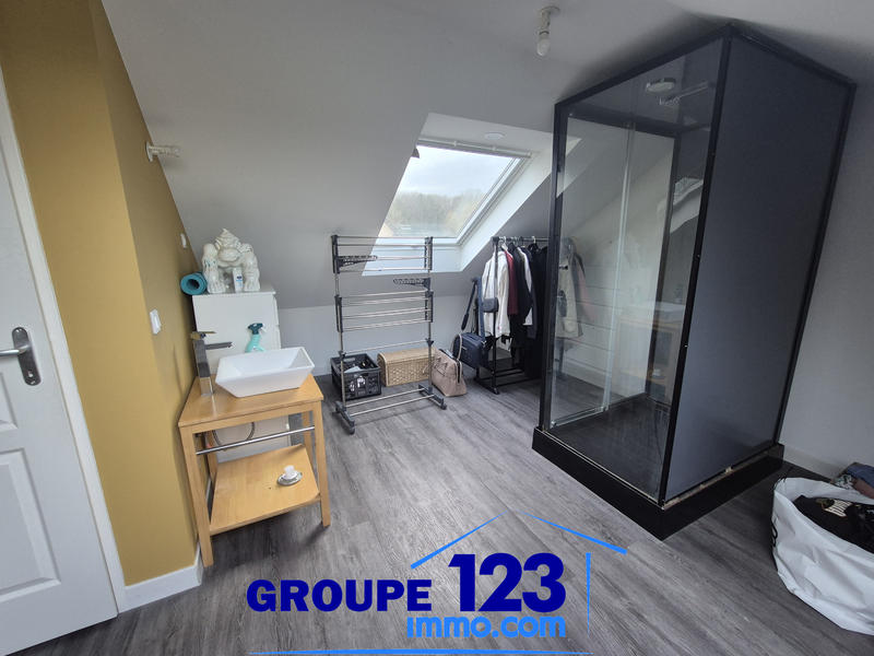 Maison - 95 m² - 4 pièces