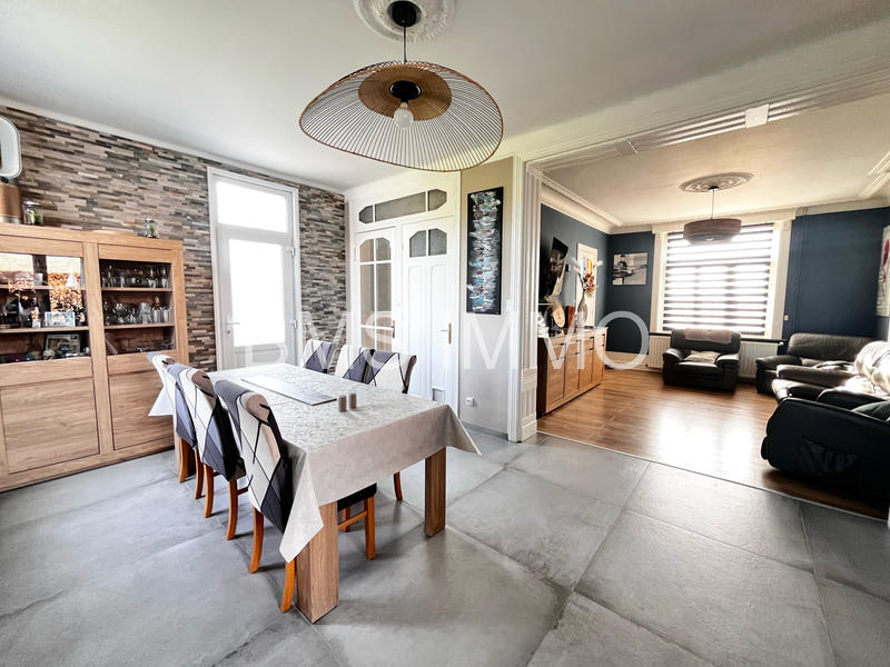 Maison - 160 m² - 4 pièces