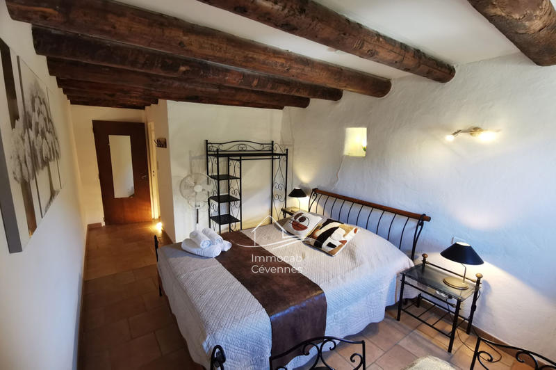 Propriété - 460 m² - 10 pièces