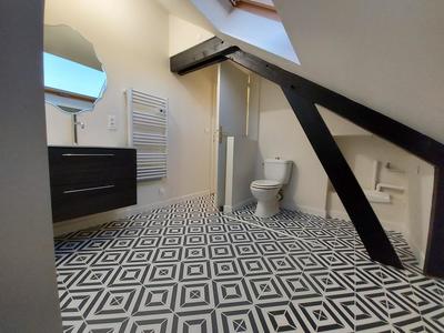 Appartement - 86 m² - 3 pièces