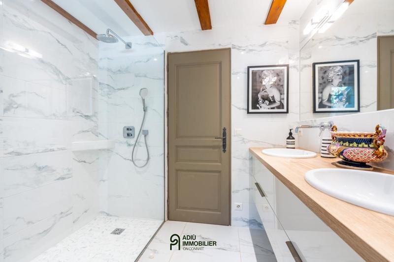 Maison - 170 m² - 4 pièces