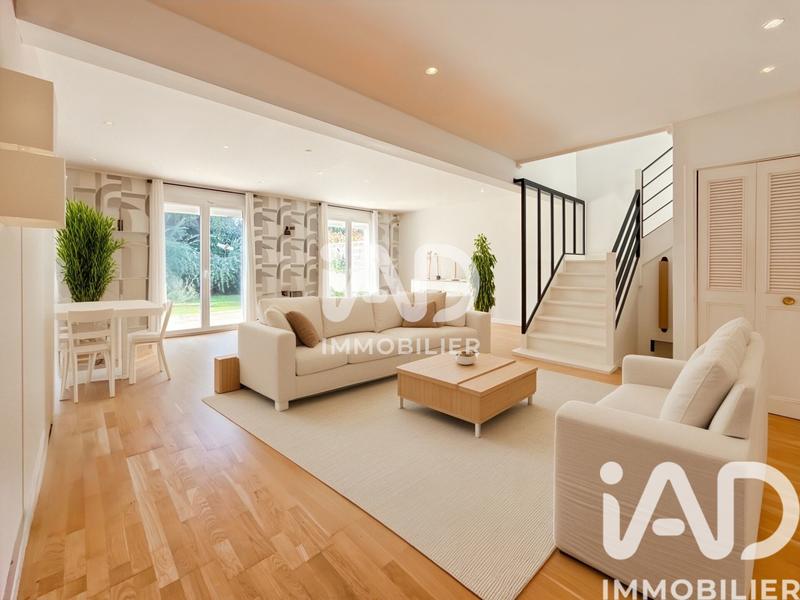 Maison - 118 m² - 6 pièces