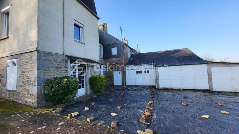 Maison de village - 147 m² - 7 pièces