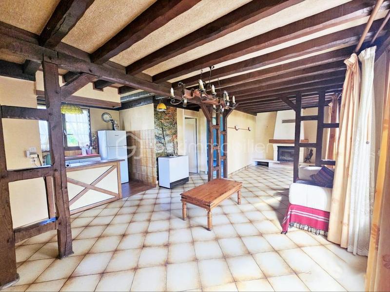 Maison traditionnelle - 95 m² - 4 pièces