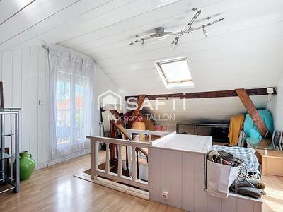 Maison - 120 m² - 4 pièces