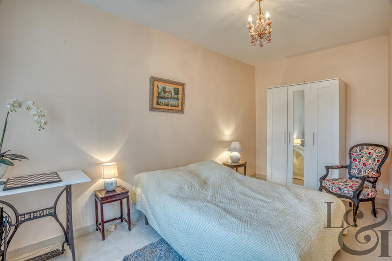 Maison - 143 m² - 5 pièces