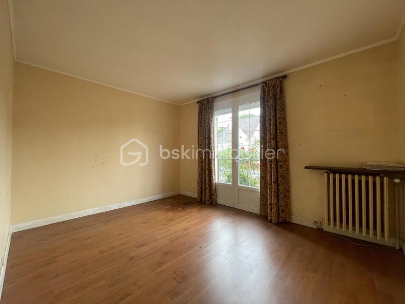 Maison traditionnelle - 169 m² - 7 pièces