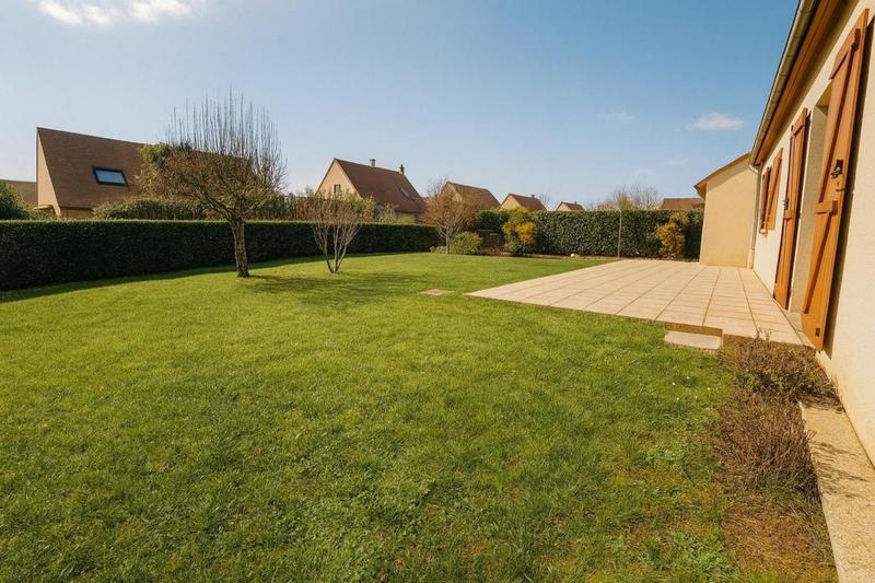 Maison traditionnelle - 115 m² - 5 pièces