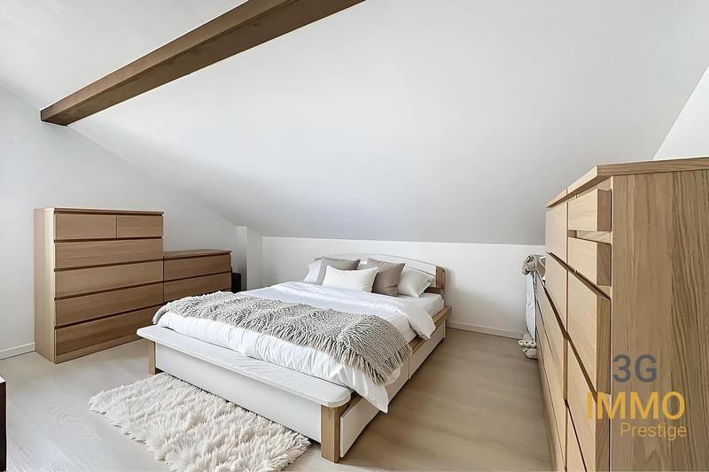 Maison - 102 m² - 7 pièces