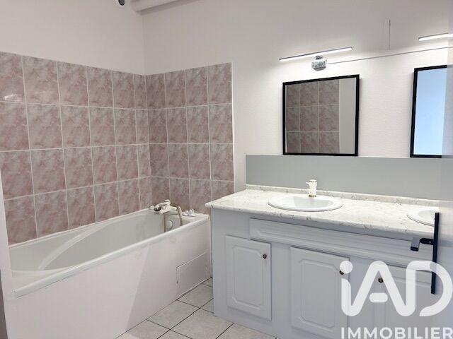 Maison - 121 m² - 4 pièces