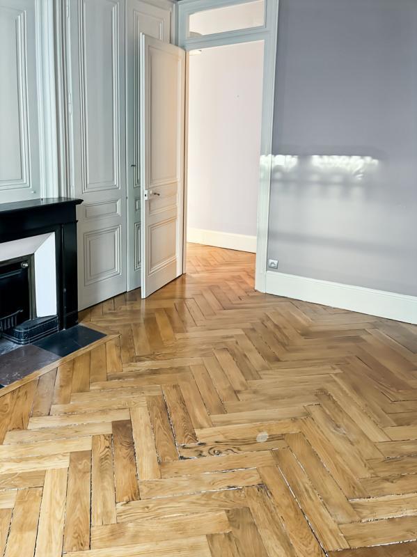 Appartement - 188 m² - 5 pièces