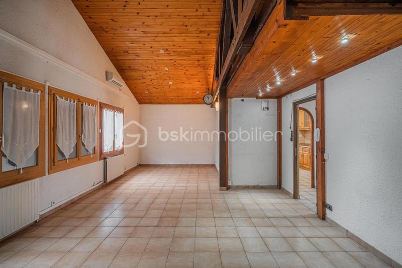 Maison - 123 m² - 4 pièces
