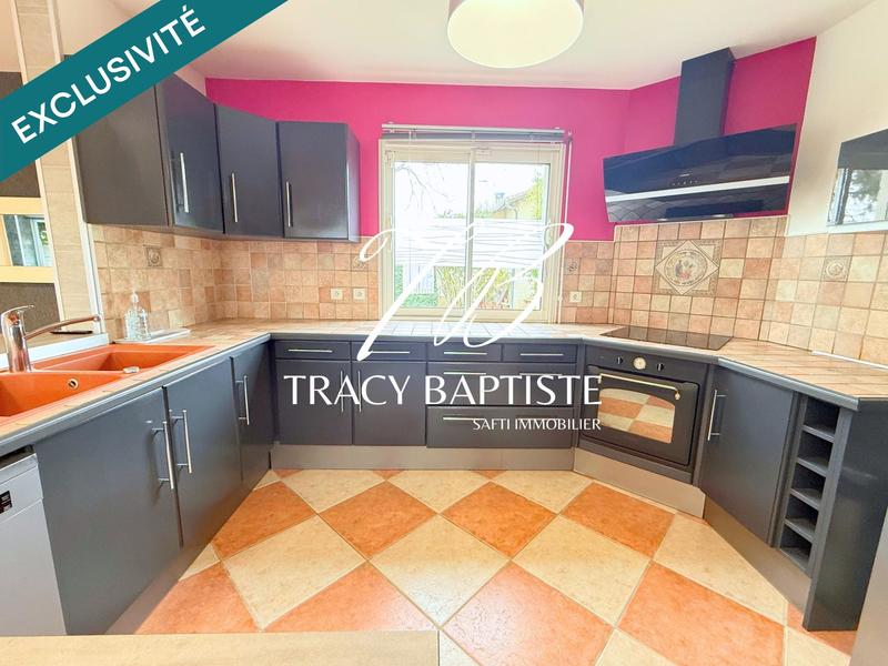 Maison - 143 m² - 6 pièces