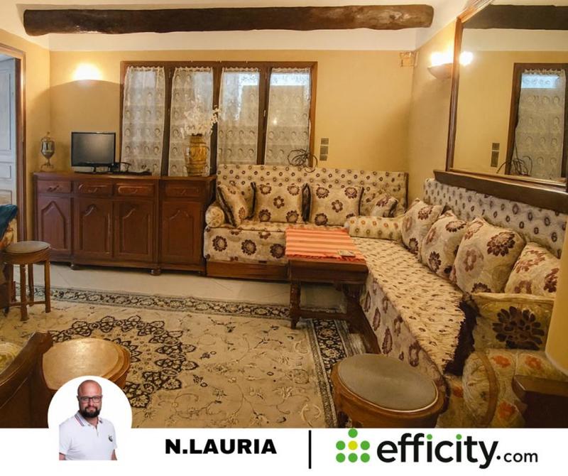 Maison - 215 m² - 6 pièces