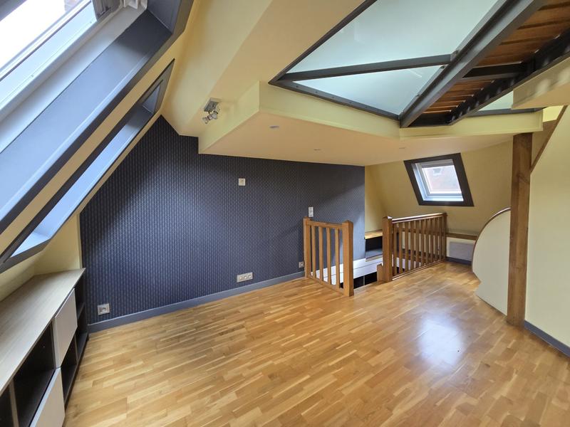 Duplex - 97 m² - 4 pièces