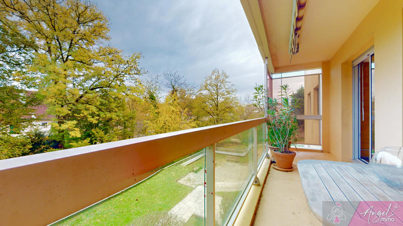 Appartement - 79 m² - 4 pièces