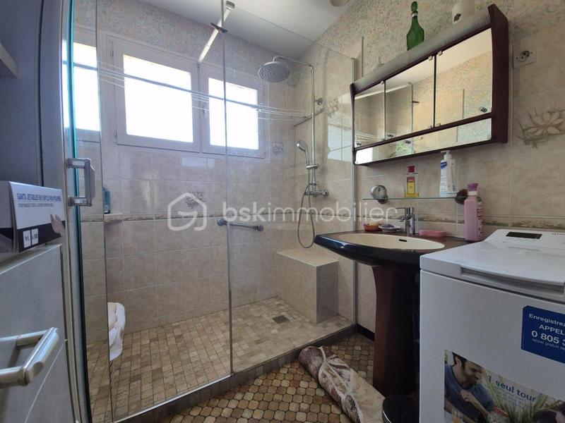 Maison traditionnelle - 87 m² - 4 pièces